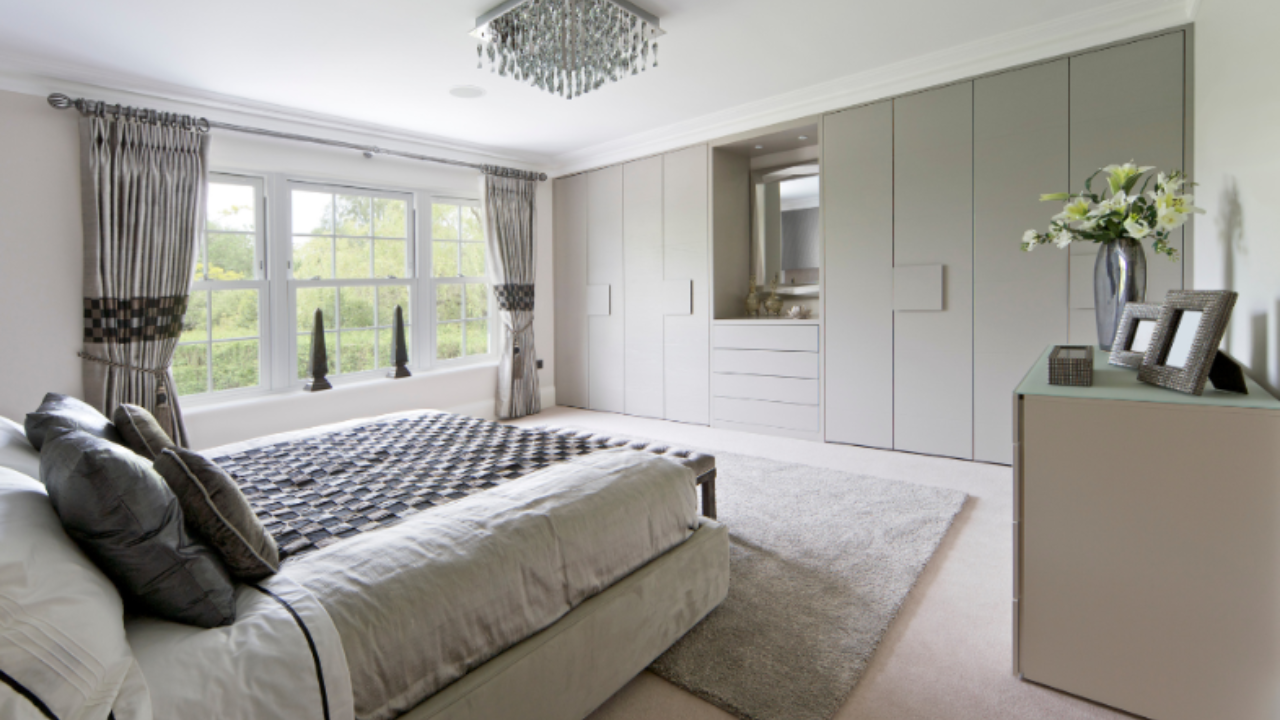 Custom Fitted Wardrobes in Leeds: Merging Practicality and Elegant Design
